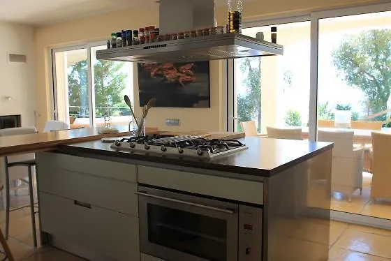 بيت للعطل Villa Mediterranea كالونج